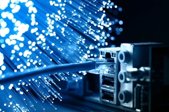Dostęp do internetu szerokopasmowego